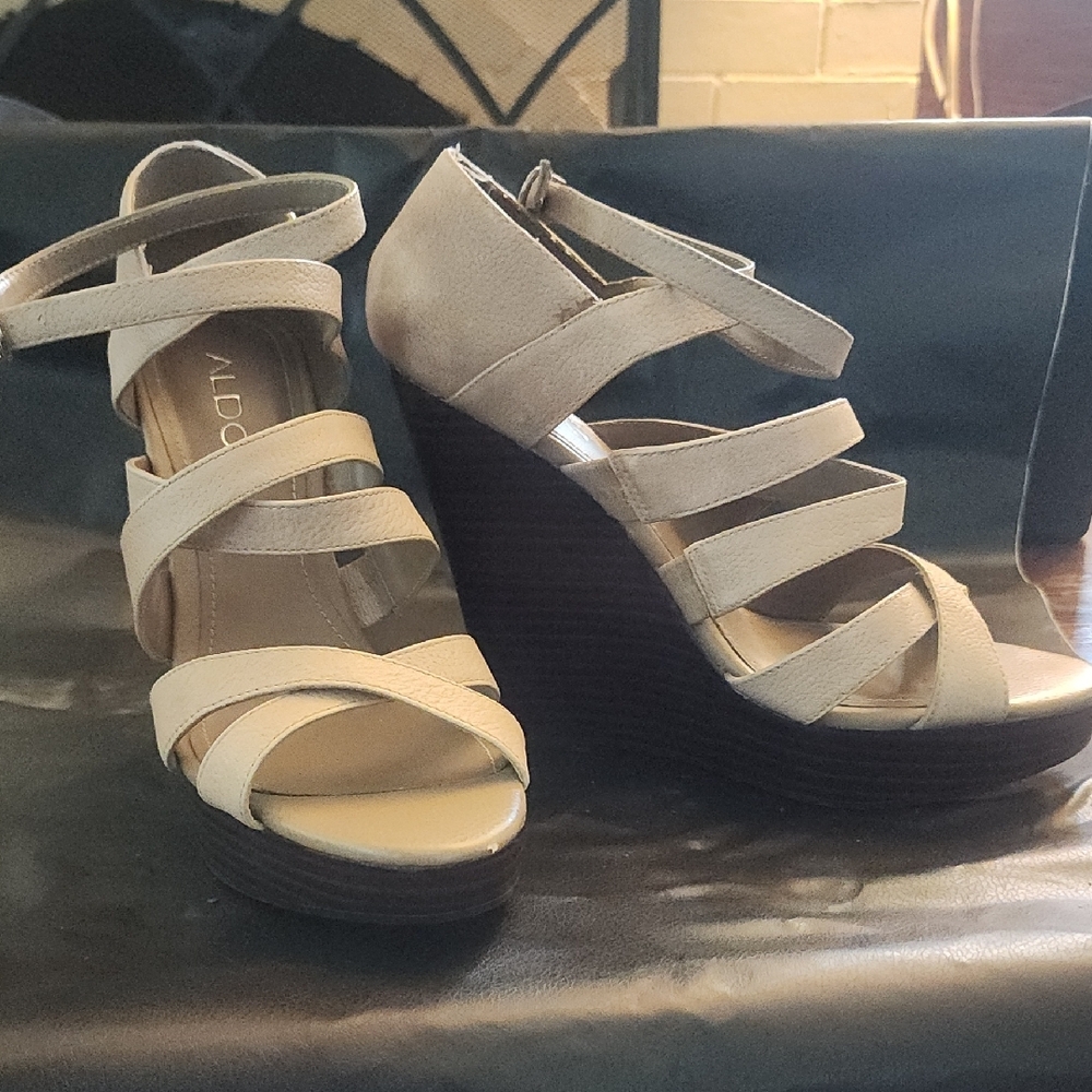 ALDO Women's Beige Wedge Sandals